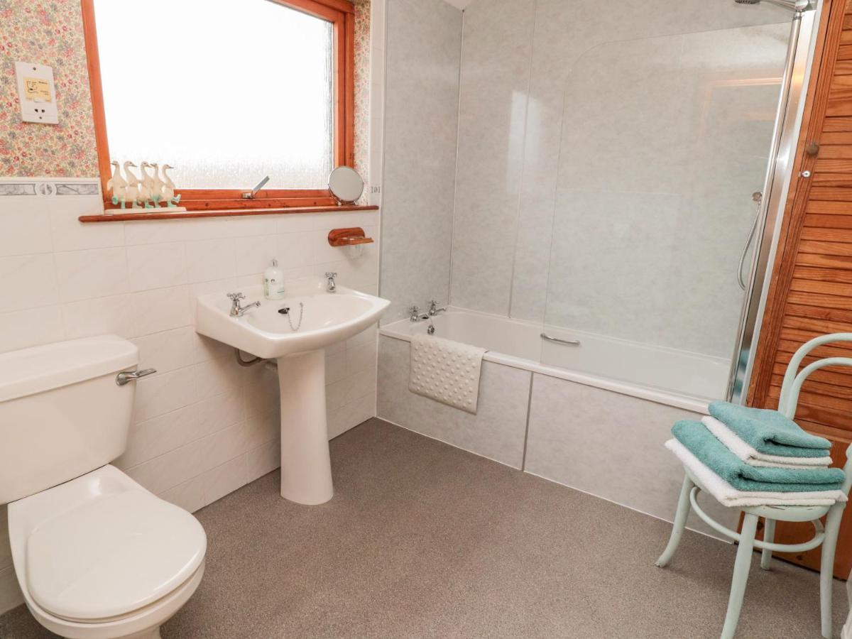 York Cottage Уулер Екстериор снимка